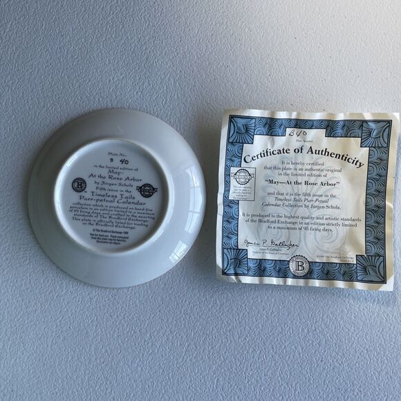 May - At The Rose Arbor Plate Cat Kitten By Jurgen Scholz Timeless Tails 1999 - Picture 2 of 11